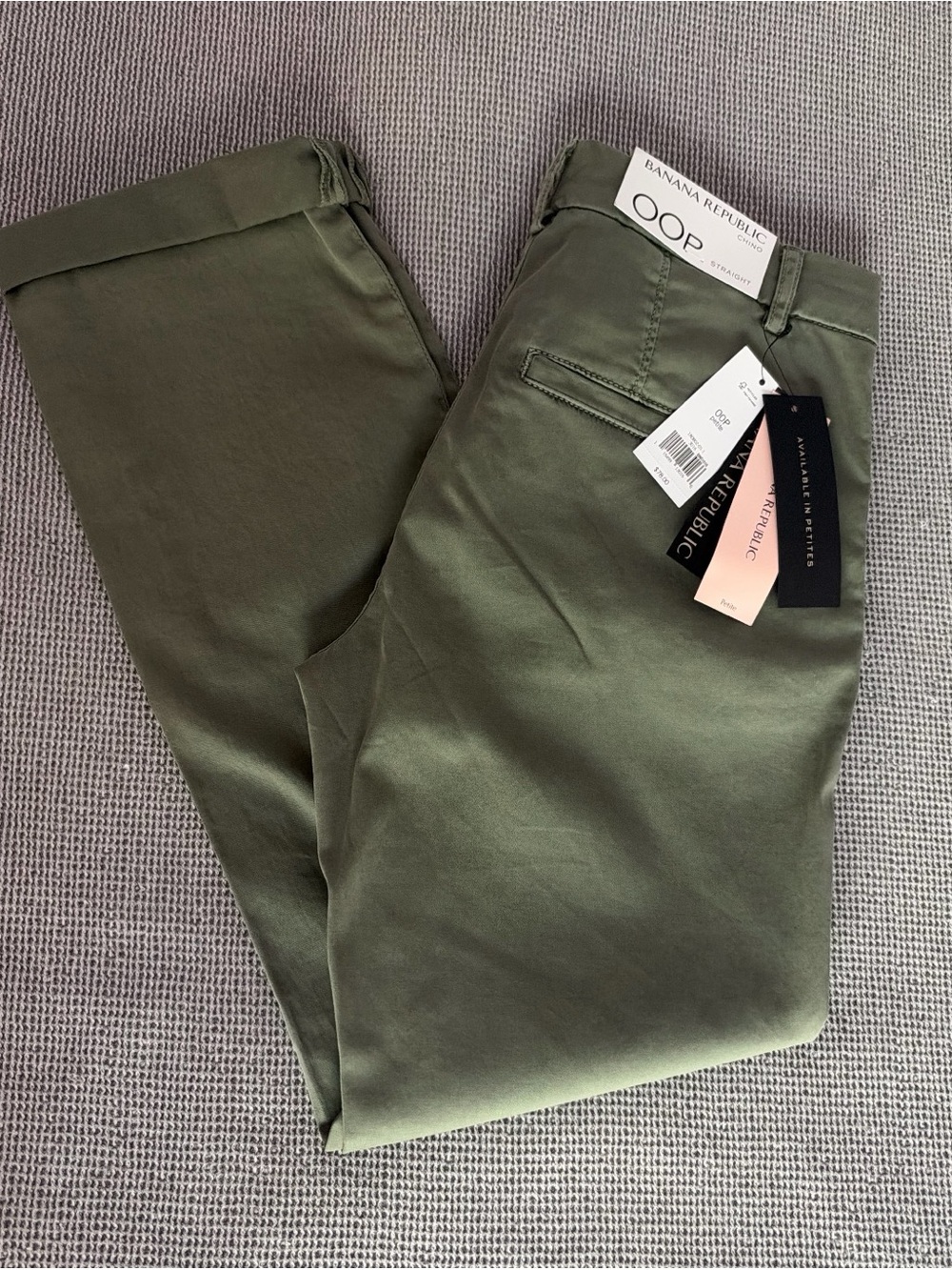 Banana Republic Women’s Olive Chino Pants - 00P